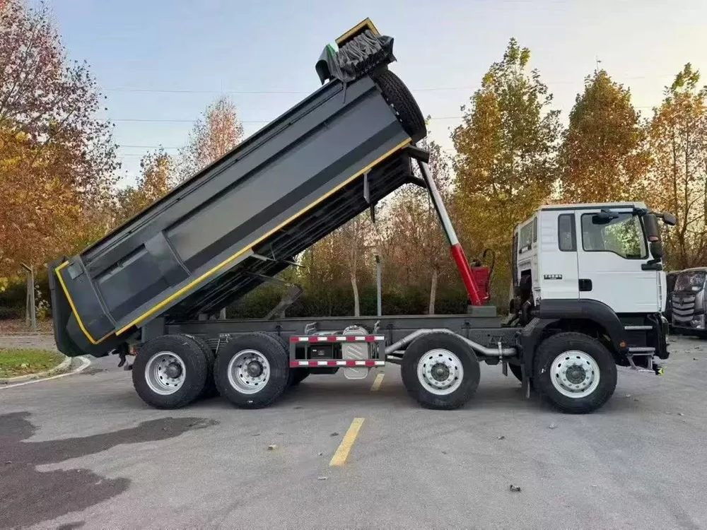 Used high-end heavy-duty engineering dump truck SITRAK G7H 8&times;4