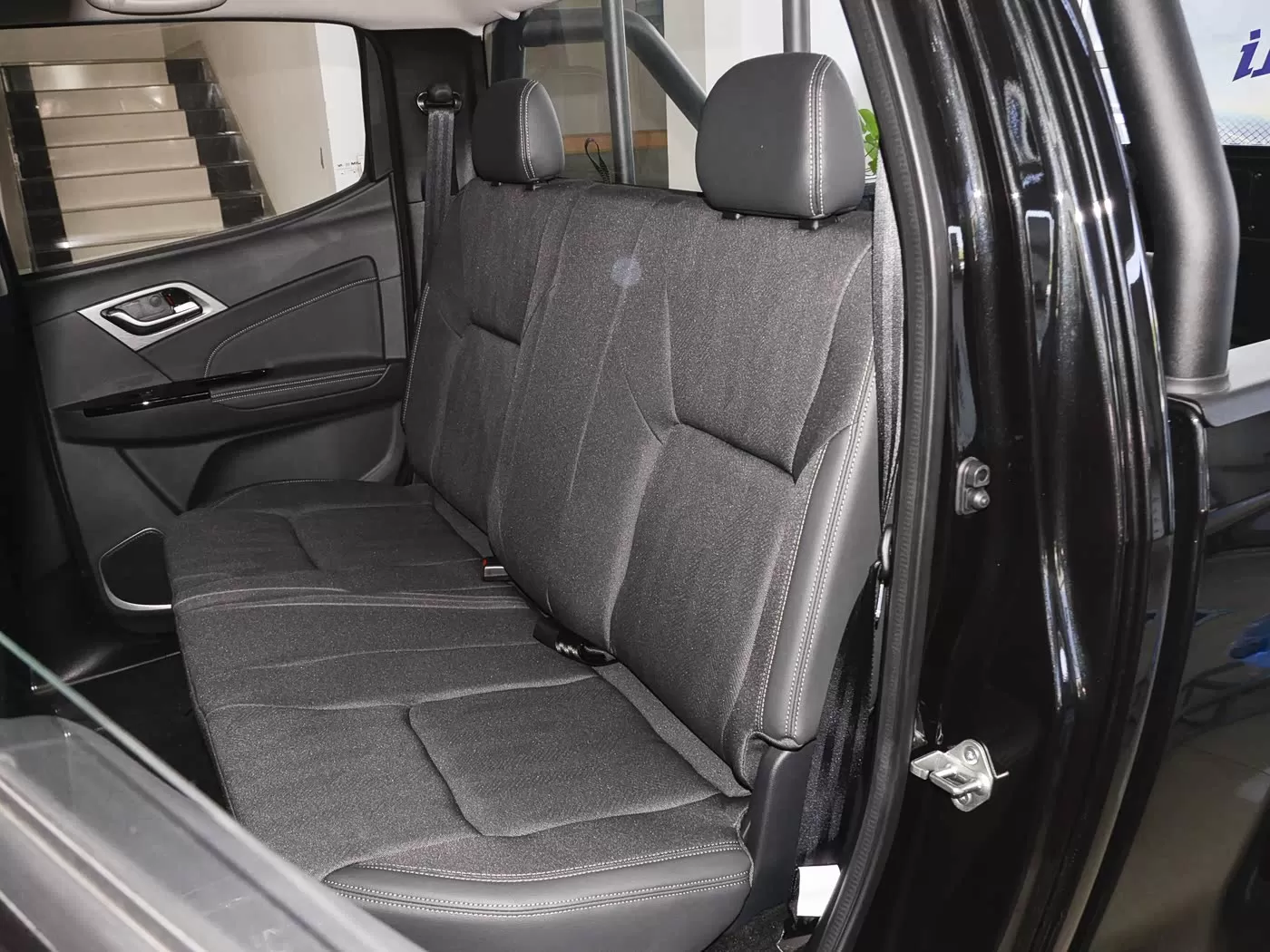 Isuzu RE-MAX 2.8T Manual 2WD Pickup Truck - High Cost-Performance Pickup Truck for Sale