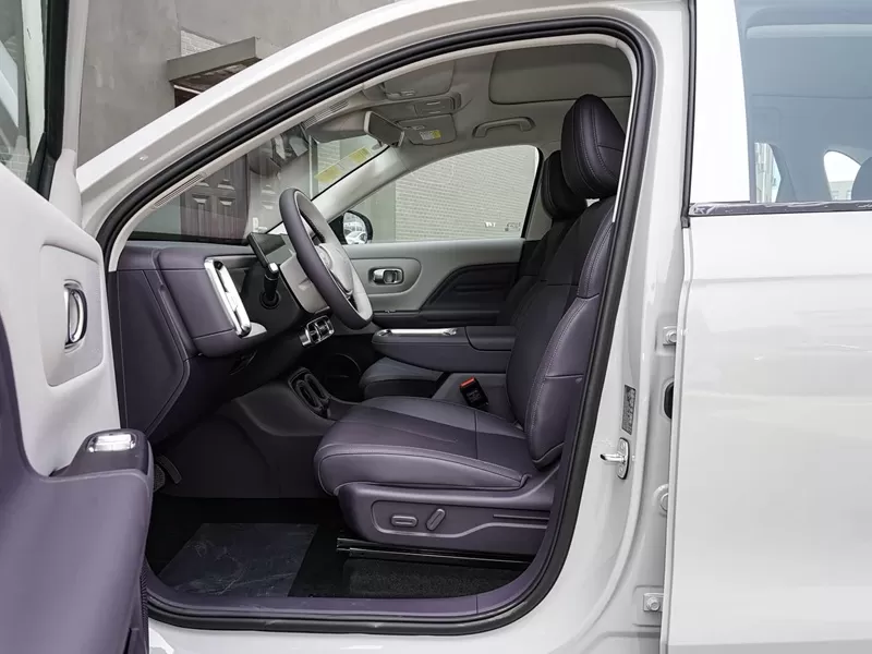 Leapmotor SUV Electric Vehicle 2025 Model, China Used Car Export
