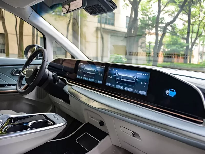 Buy electric used cars SAIC Maxus medium and large MPV Cars from China