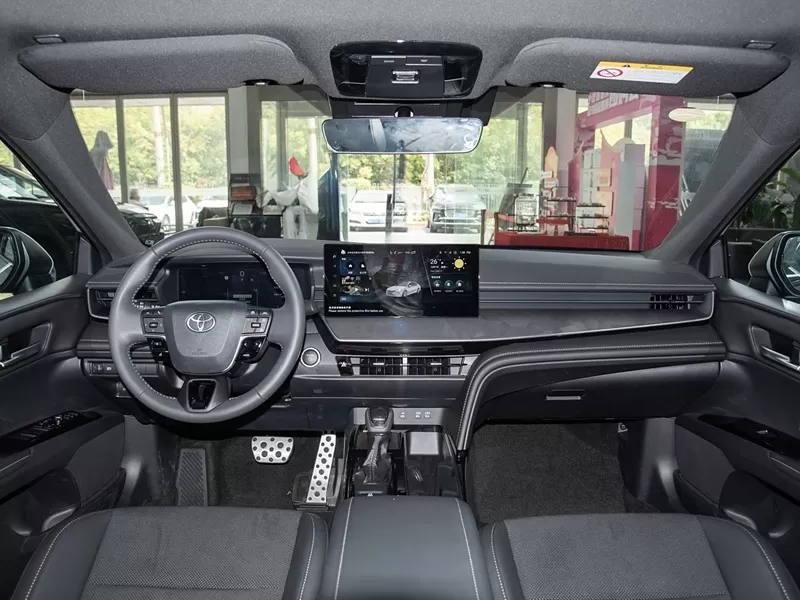 2024 Toyota Camry used hybrid car from China