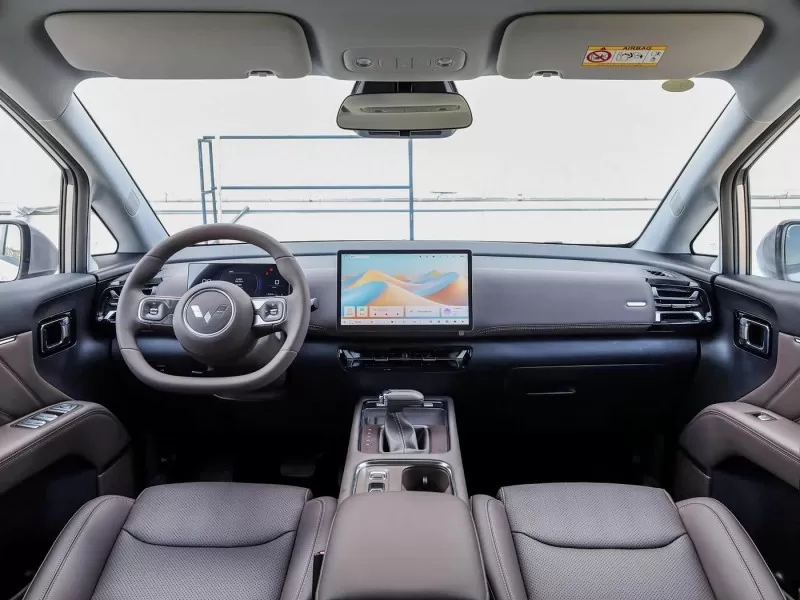 Wuling Starlight 730 2026 1.5T CVT Premium 7-Seat MPV for Family and Passenger Transport