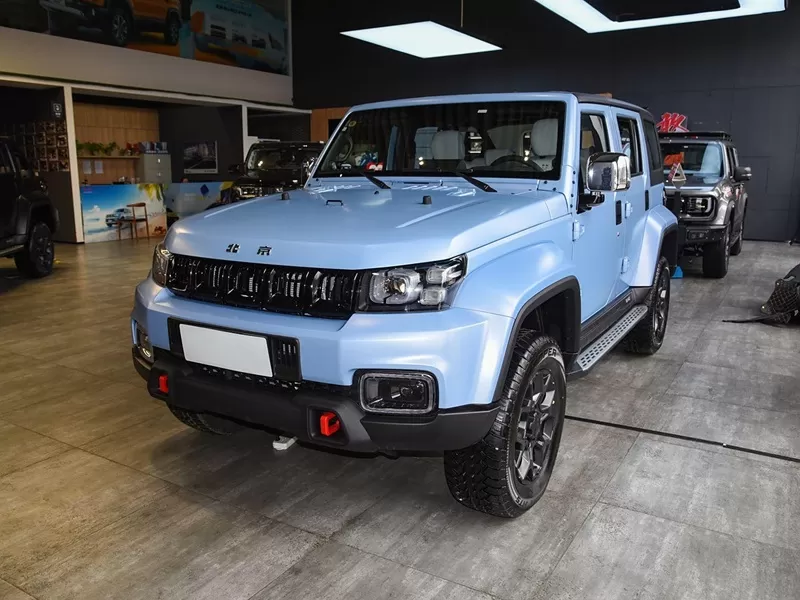 پکن خارج از جاده bj40 2024 2.0d blade hero glory edition