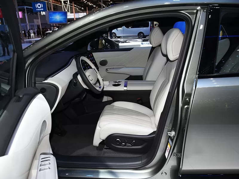 Changan Qiyuan E07 2025 extended-range used hybrid car
