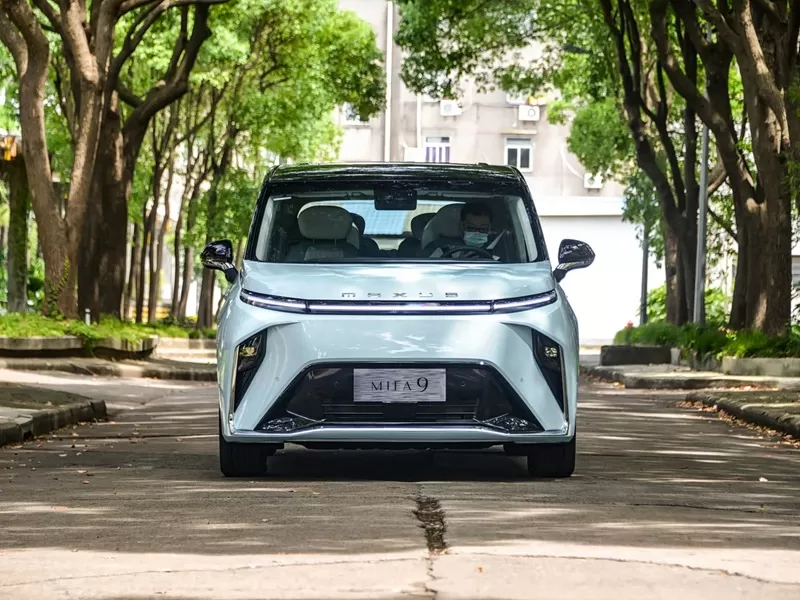 Buy electric used cars SAIC Maxus medium and large MPV Cars from China