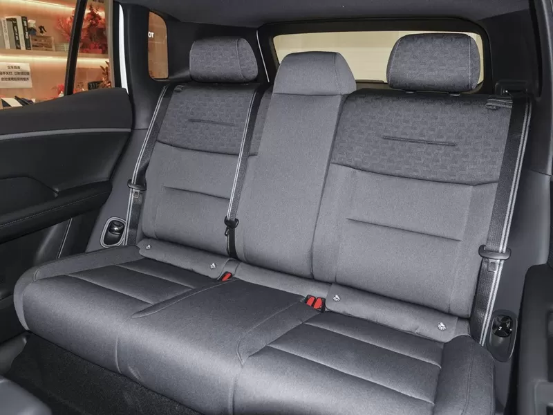 Buy the best used car Toyota Platinum 3X 2025 electric car