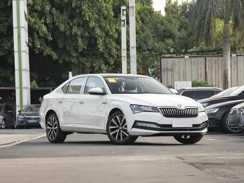 SAIC Volkswagen Skoda Superb 2025 China used car exporter, professional used car sales