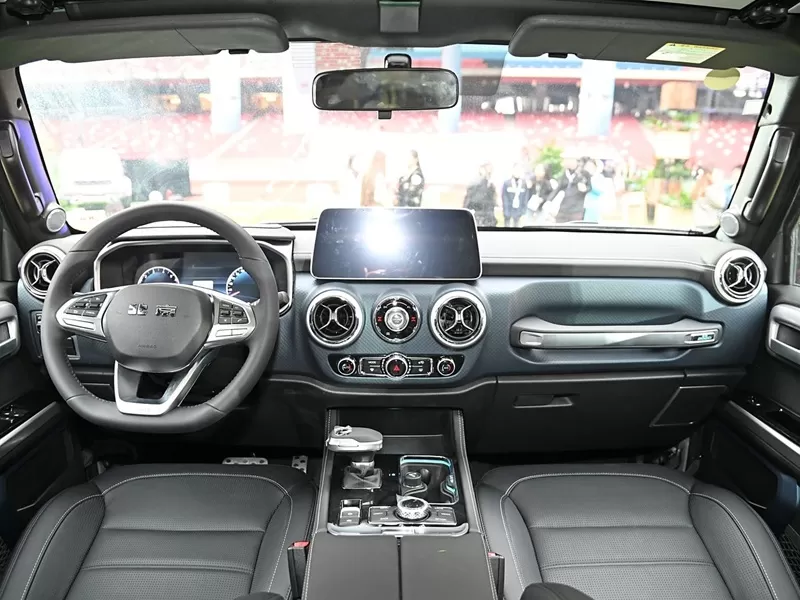 Beijing Off-Road Bj40 MMXXIV 2.0t Tribute MMXX Games Edition Language Used Car Exports