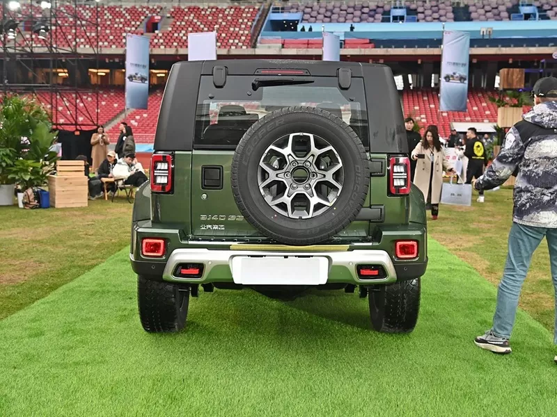 Beijing Off-Road Bj40 MMXXIV 2.0t Tribute MMXX Games Edition Language Used Car Exports