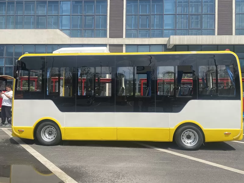 Spot cheap electric buses, 19-seat yellow buses - China second-hand car wholesalers