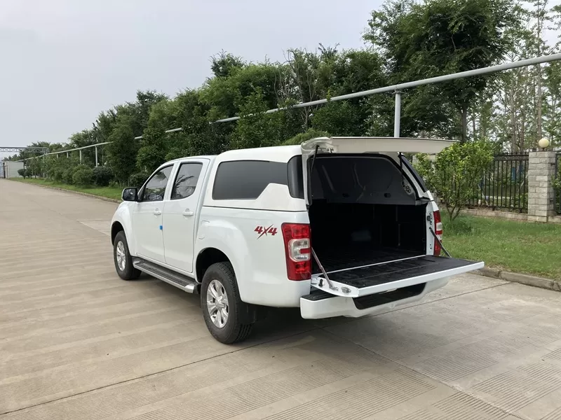 Isuzu Lingtuo Cross-Country 2.5T 4X4 Diesel Pickup-Brand New from China