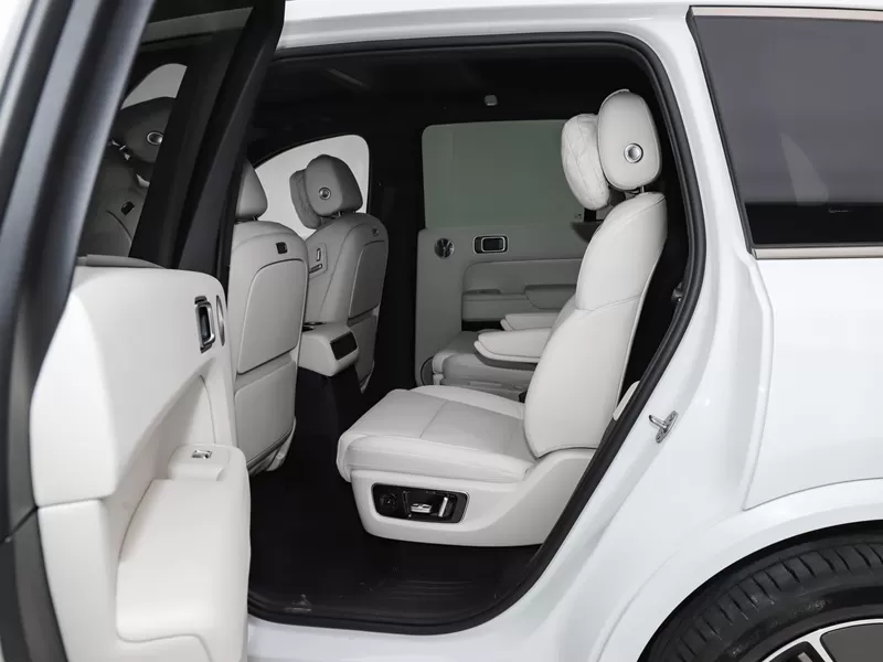 Buy Li Auto L9 SUV 2025 electric car from China