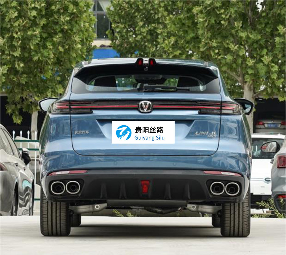 Changan UNI-K 2023 2.0T AWD Yuexiang Edition