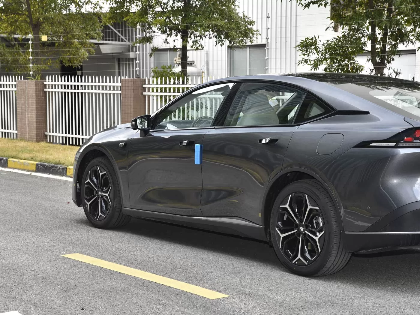 Deepalum L07 extenditur range MMXXV Hybrid vehicles summus qualitas usus export
