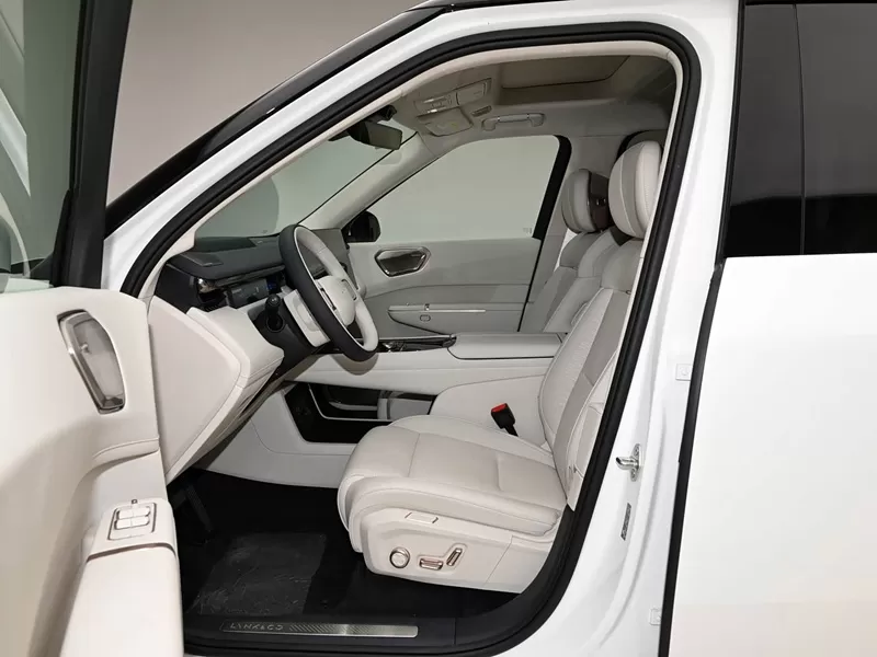 Lynk & Co 900 Large Hybrid SUV Used Export
