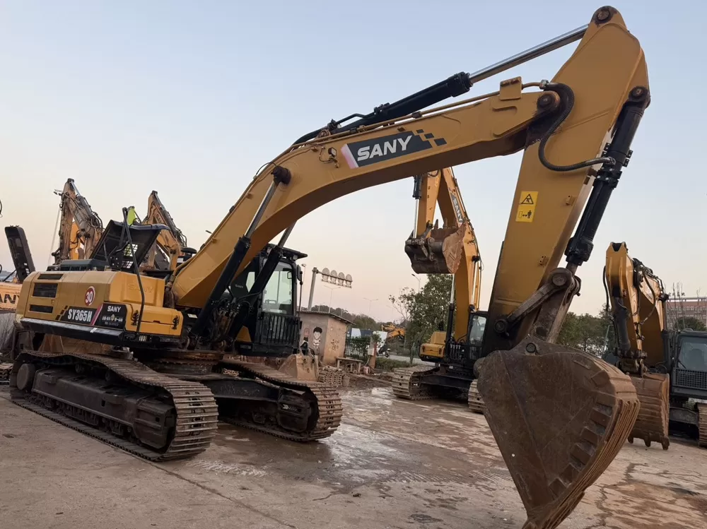 Used Secondhand Sany SY365H excavator suitable for construction and mining machinery