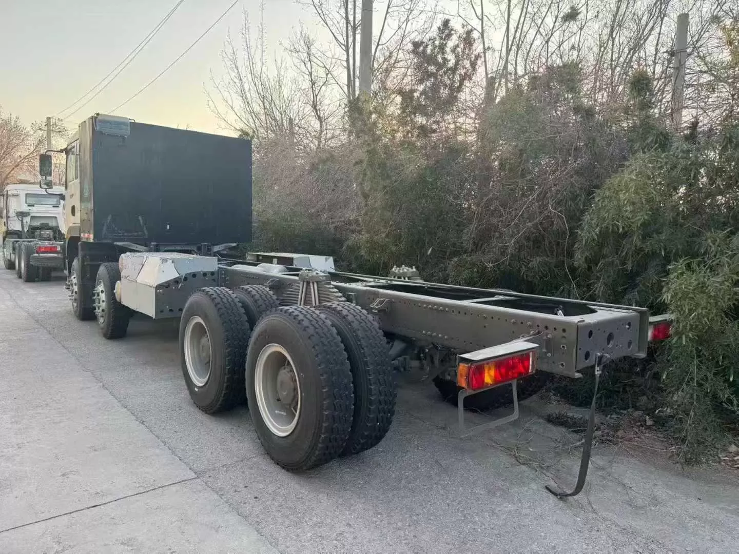 Sinotruk Howo TX 6&times;4 tractor truck used truck for sale in China