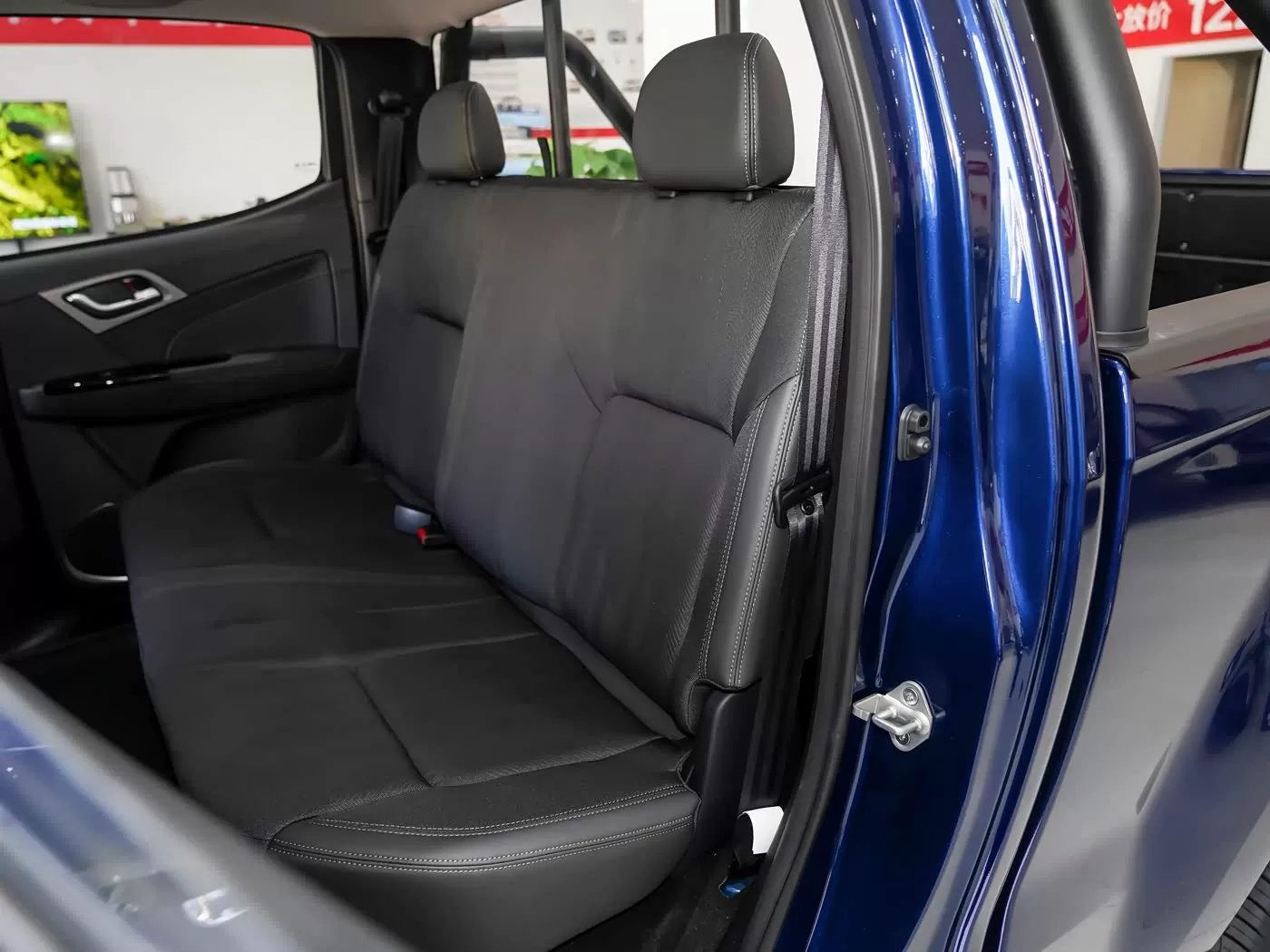 Silu Auto Export - Isuzu Pickup Trucks High Cost-Performance