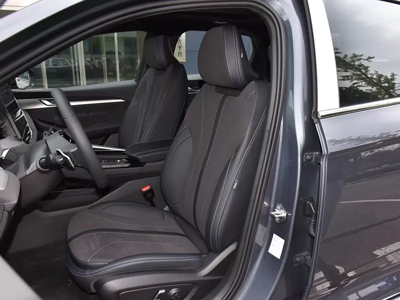 Compre carros usados baratos geely xingrui 2025 China de alta qualidade traficantes de carros
