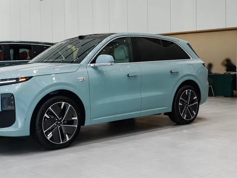 Lý tưởng L6 2025 Phạm vi mở rộng Trung bình và SUV SUV lớn xuất khẩu tự động giá tốt nhất